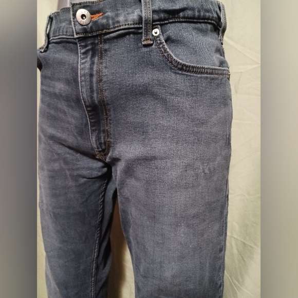 A Lee Men's Modern Series Slim Fit Tapered Leg Denim Jeans - Picture 5 of 11